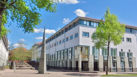 Gebäudeansicht des Landgerichts Fulda.