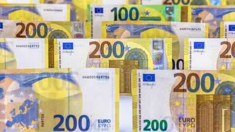 Verschiedene Euro-Scheine.